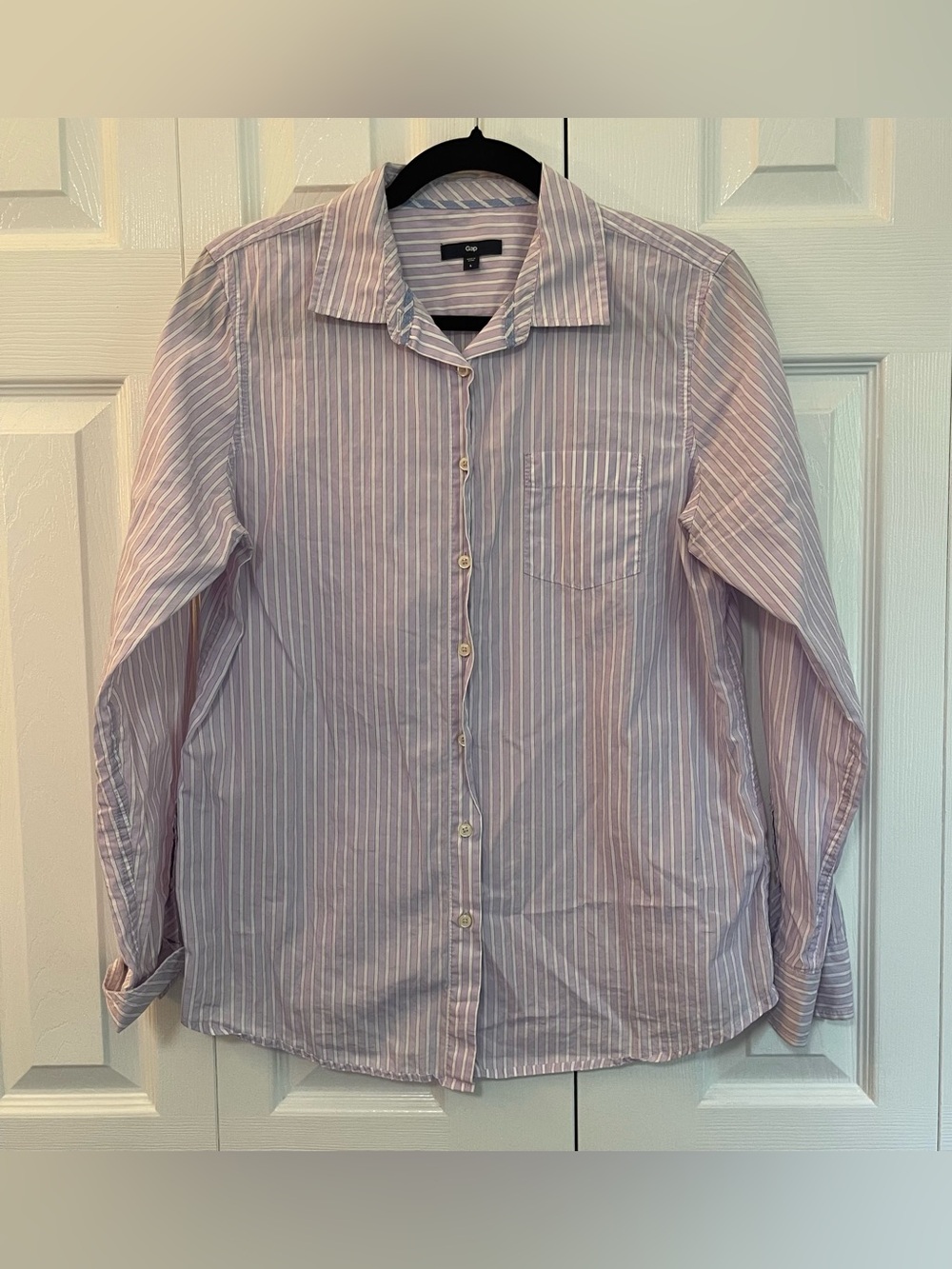 GAP Women’s Lilac and White Striped Button-Down Shirt
